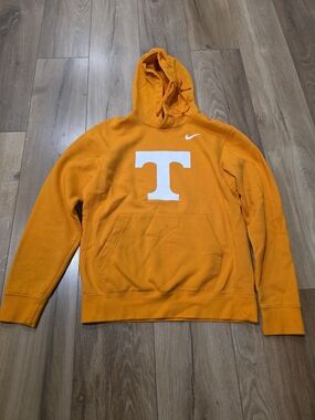 Nike Men’s Orange Pullover Hoodie with 'T' Logo